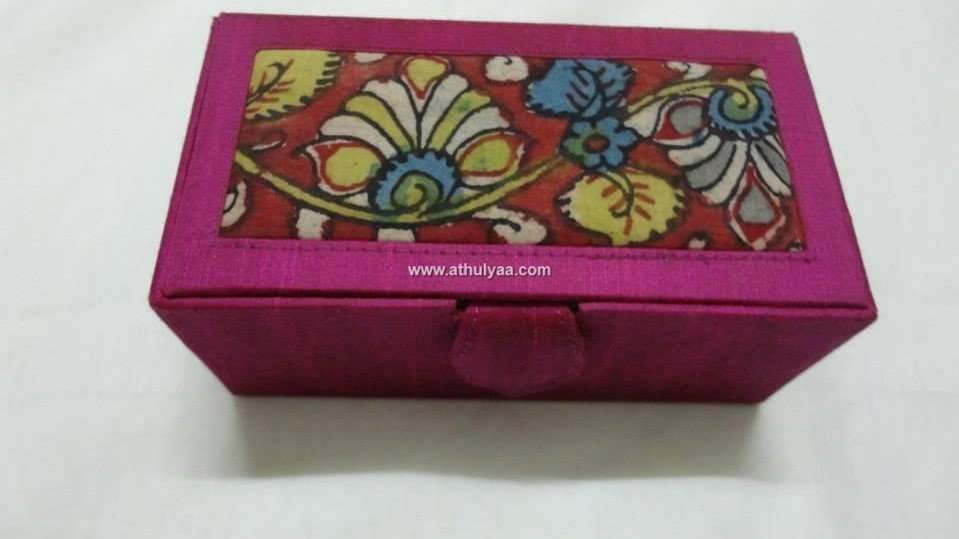 Kalamkari Bangle Box