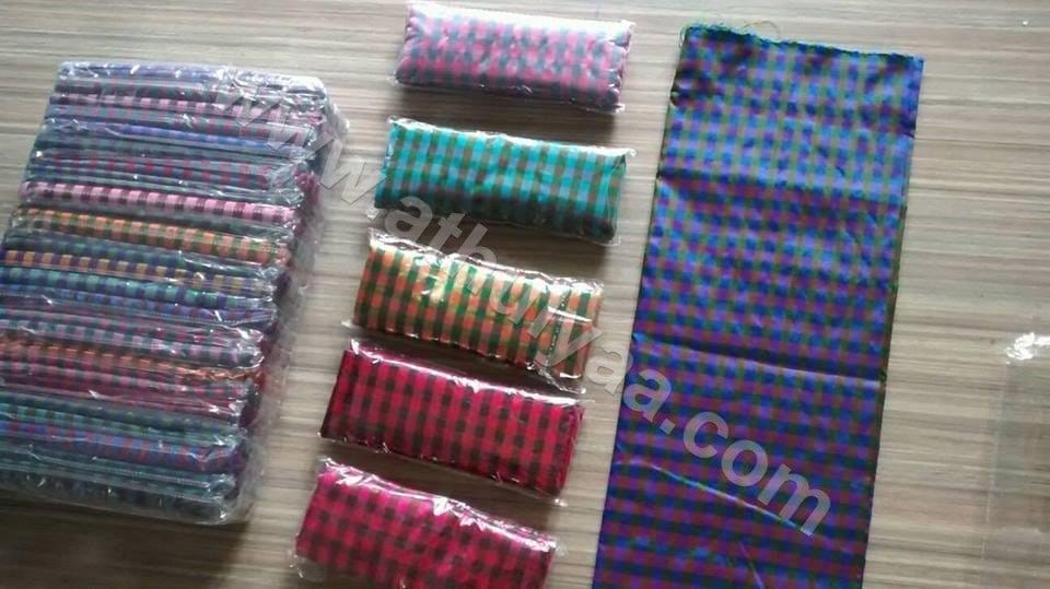 Silk Cotton Blouse Bits - Checkered- Set of 25 Pieces