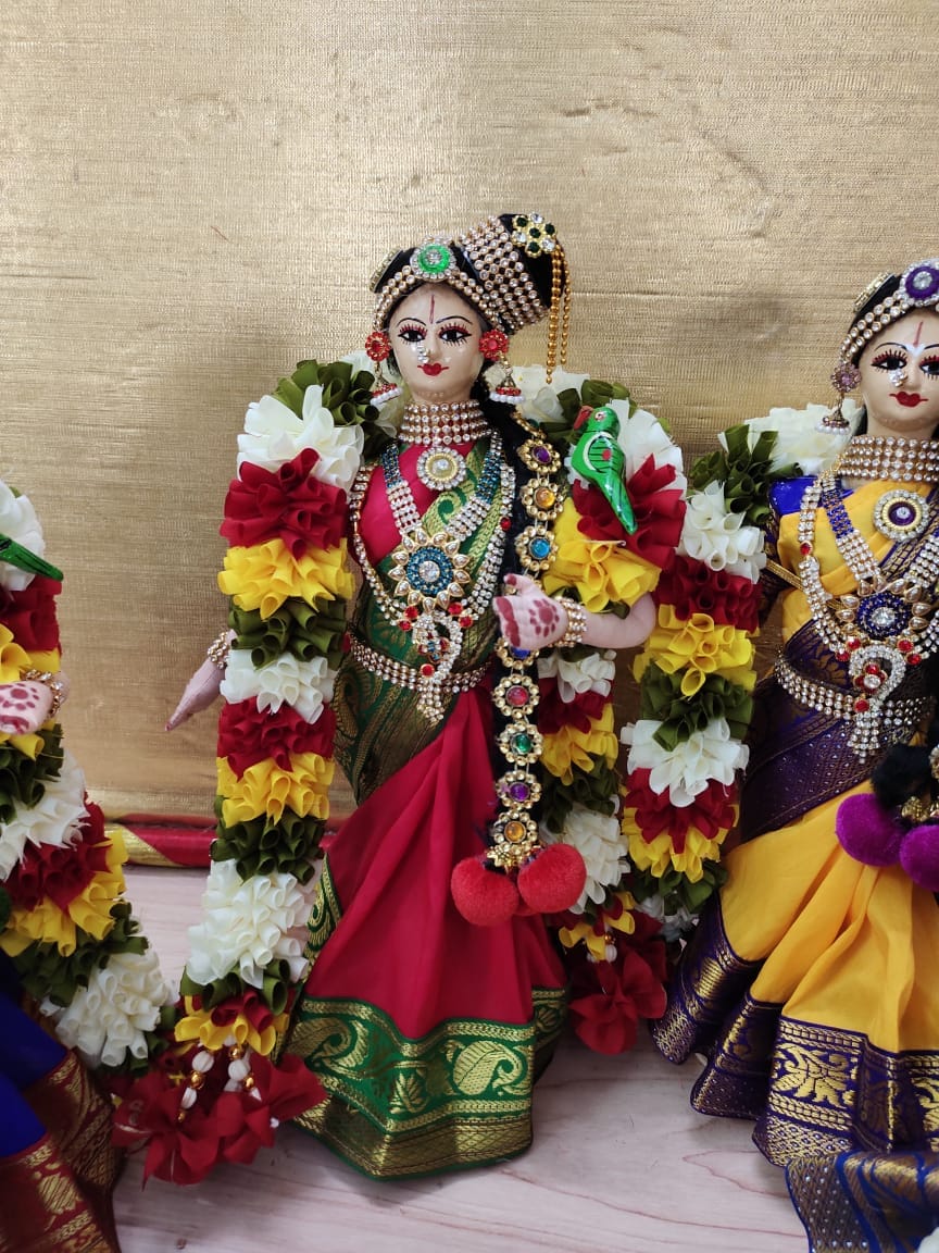 Sriandal Dolls