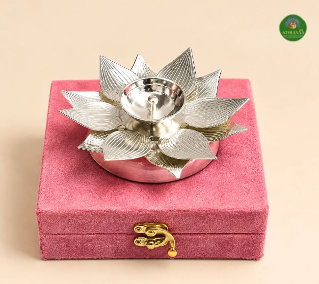 Lotus Diwali Gift Hamper