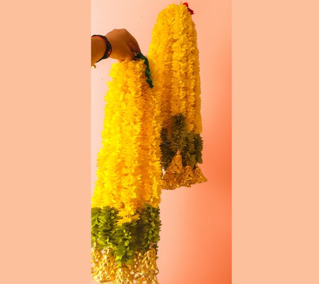Gajra Hanging with Bells