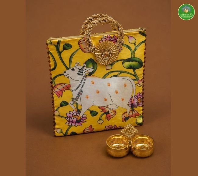 Gokulam Gift Set