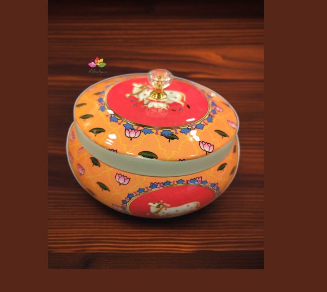 Pichwai Box Lacquer Finish