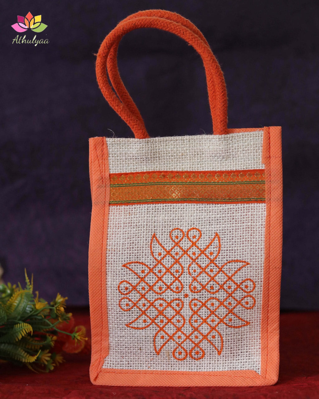 Mini Jute Bag With Zari Kolam Print