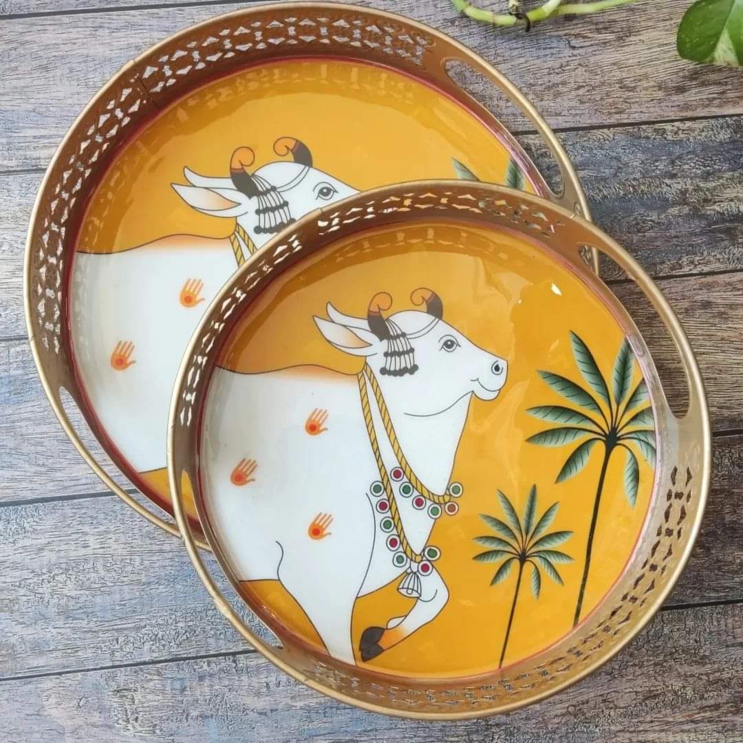 Pichwai Round Metal Tray - 8 inches