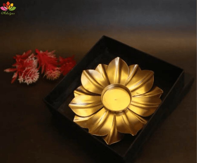 Lotus T light Holder
