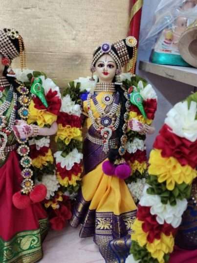Sriandal Dolls