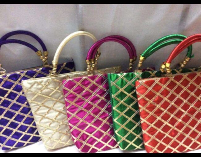 Gota check bag