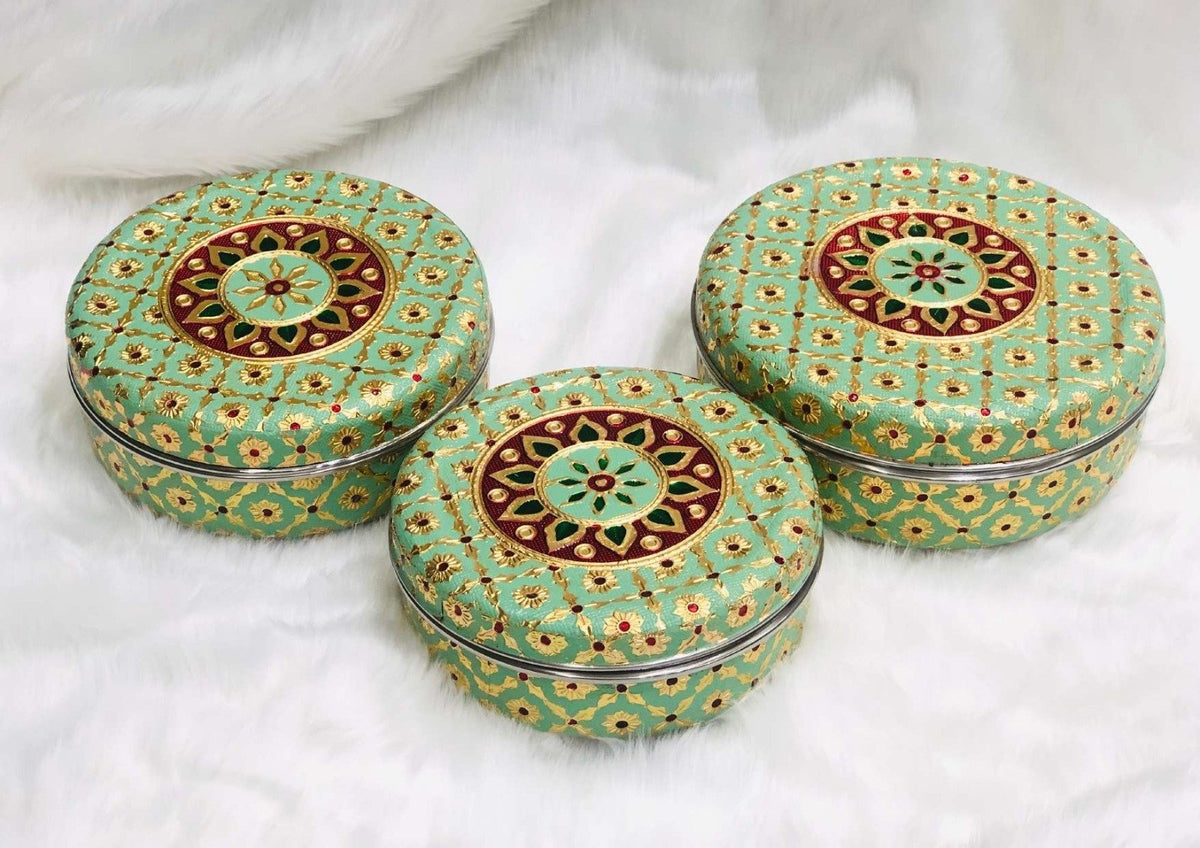 Oxidised green colour flower steel box