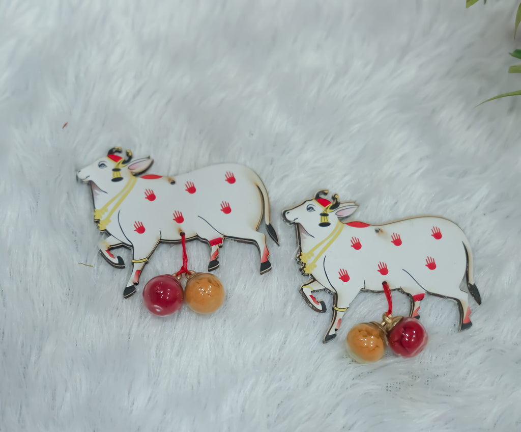 Pichwai Cow KumKum Packing with magnet