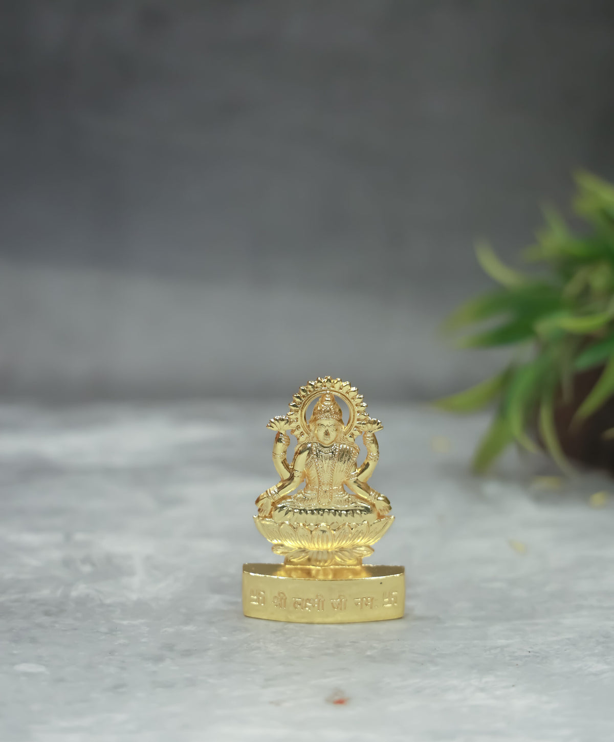 Lakshmi Idol- Gold