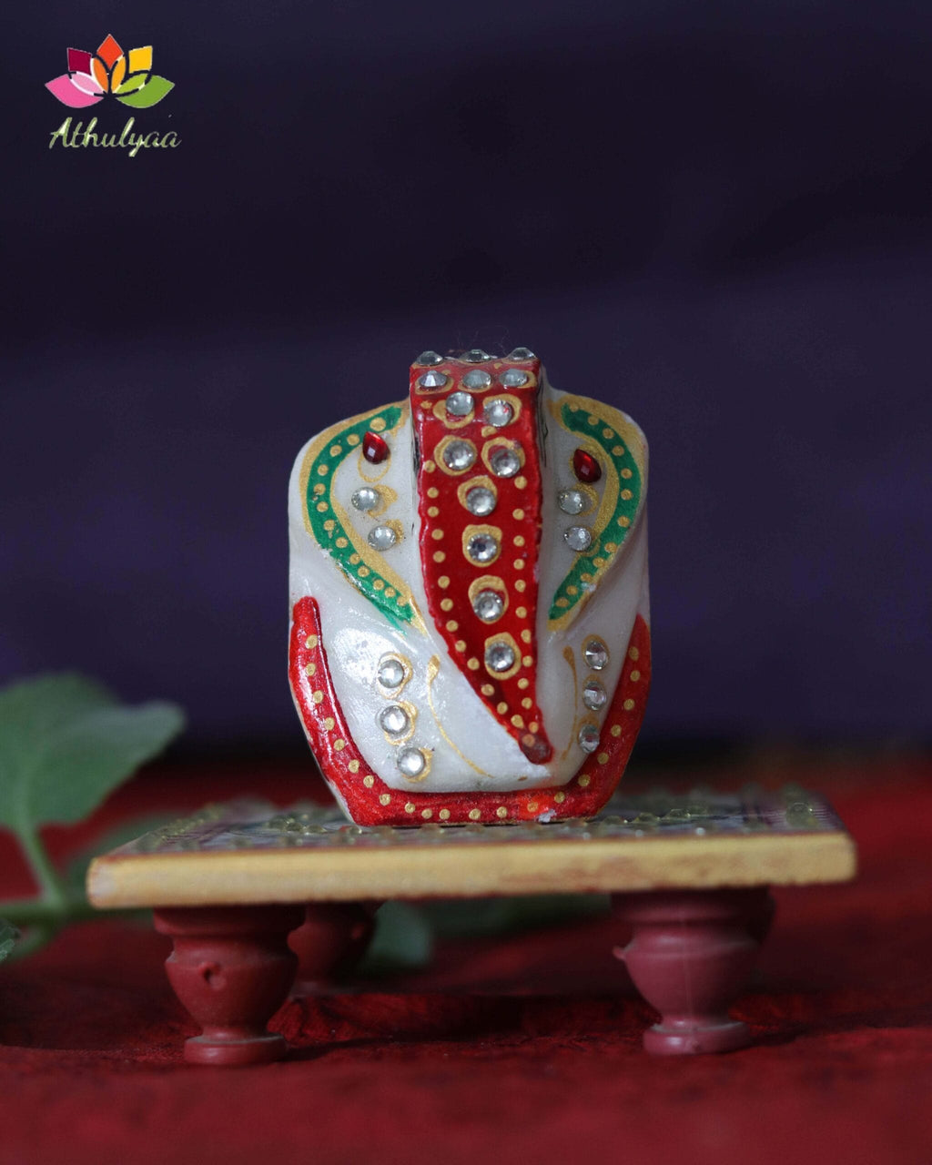 Marble Ganesh on Hexagon Chowki