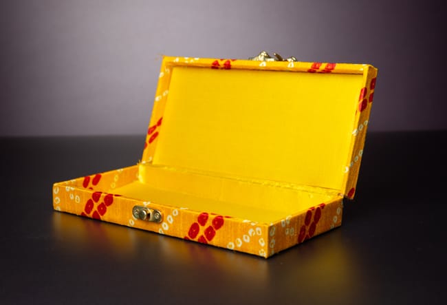 Bandhej Cash box