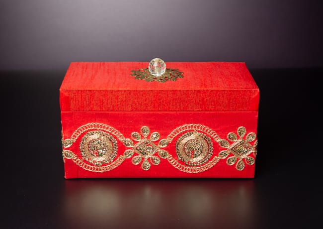 Zardosi Bangle box