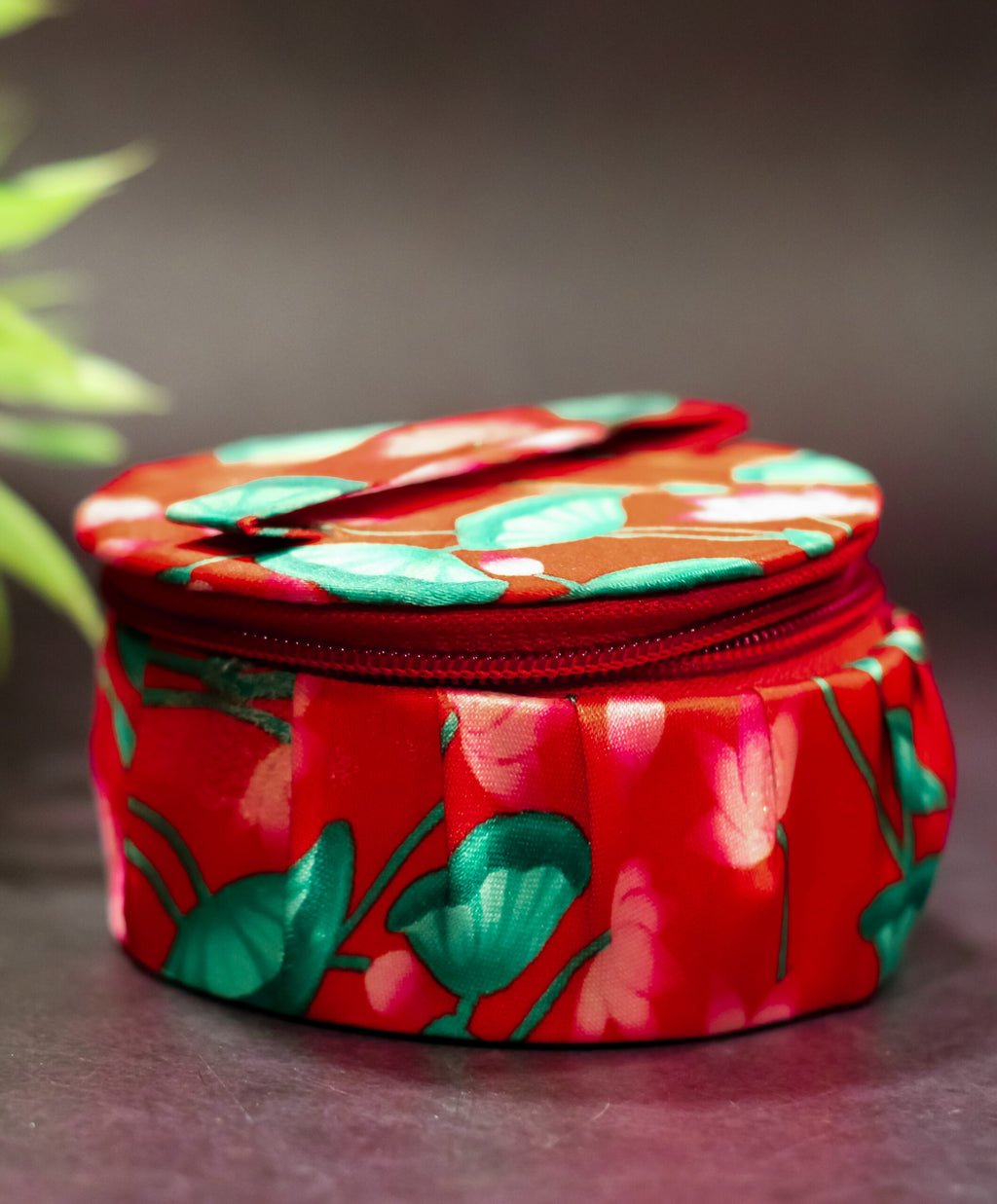 Pichwai round Bangle box