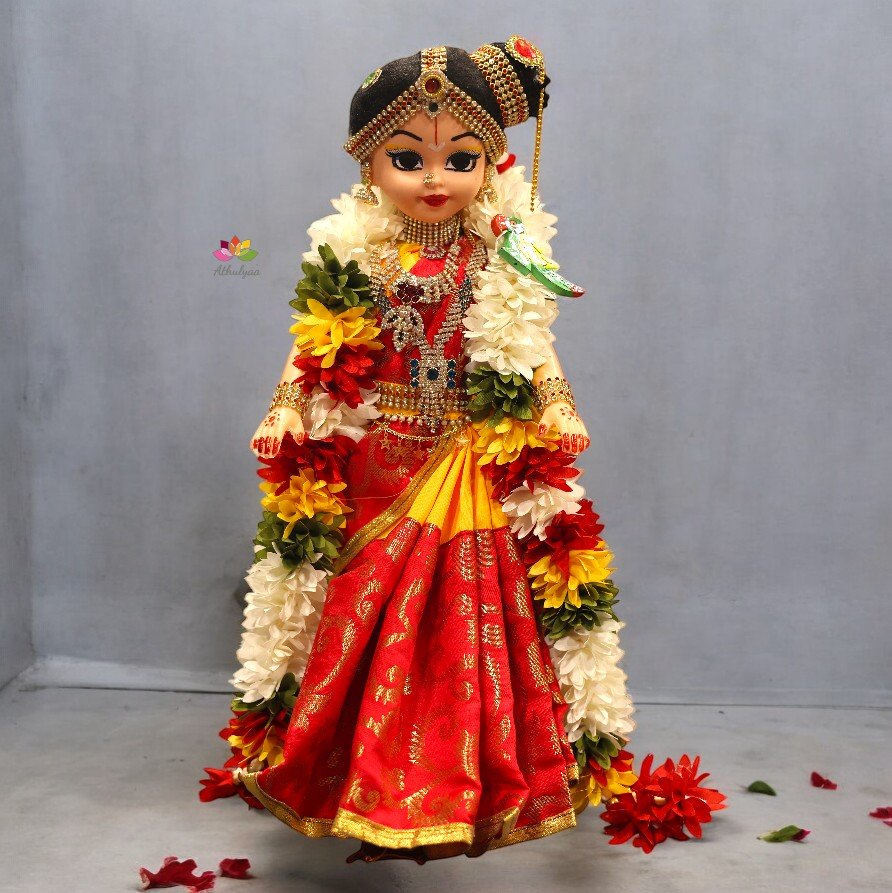 Margazhi Aandal Doll