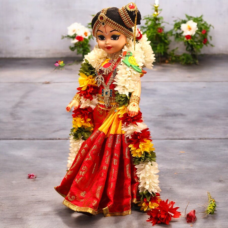 Margazhi Aandal Doll