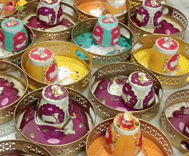 Pichwai metal tray with 1 matching Jar