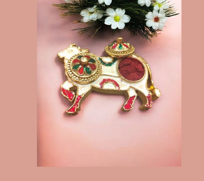 Pichwai Cow Kumkum box