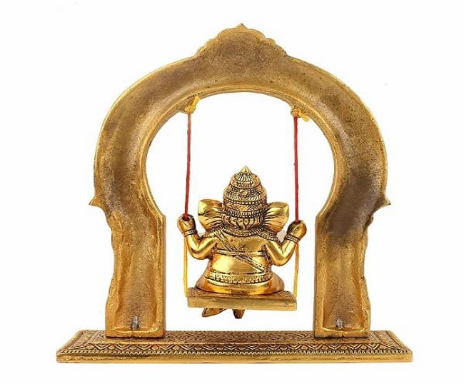 Baby Ganesha on jhula statue