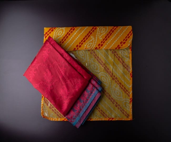 Bandhni Printed Saree Cover