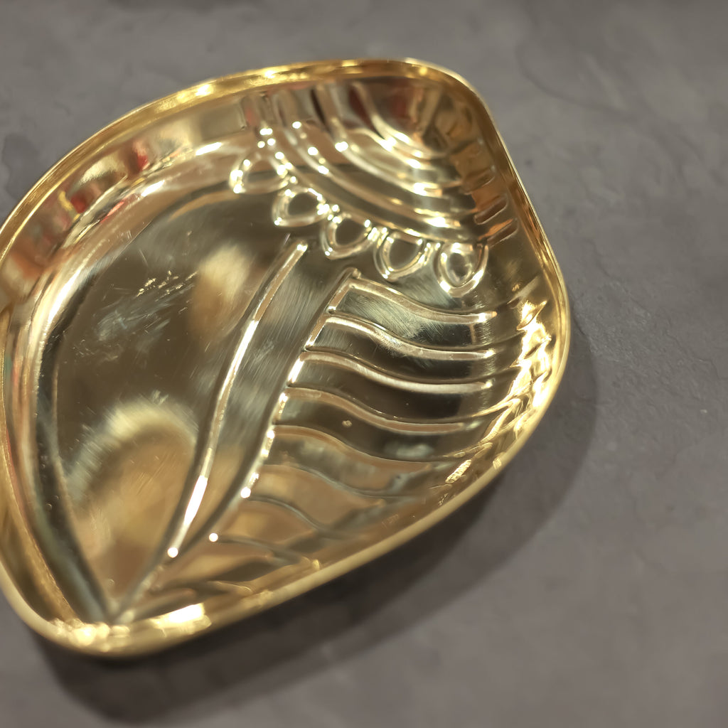 Brass Shankh Tray