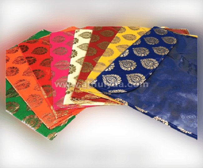 Designer saree cover with golden foil print