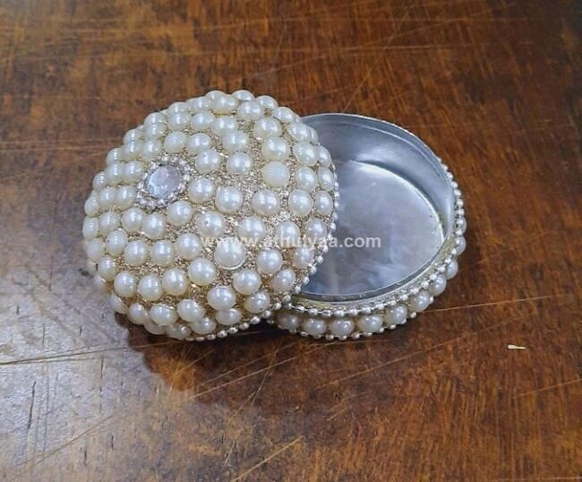 Full pearl Kumkum Box