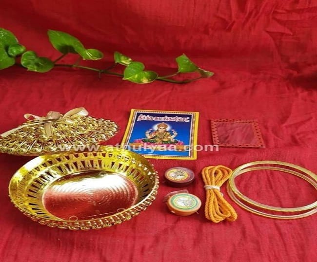 Golden Box Sumangali Set