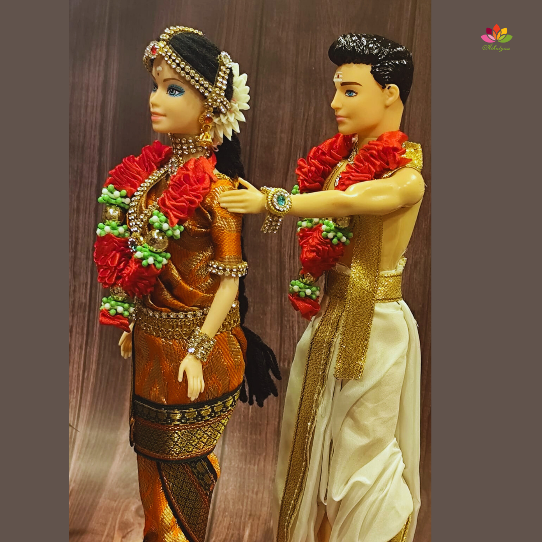 Iyer Style Wedding Couple Dolls with base