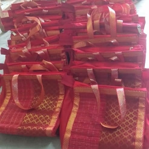 Kora Mat Bag With Matching Brocade
