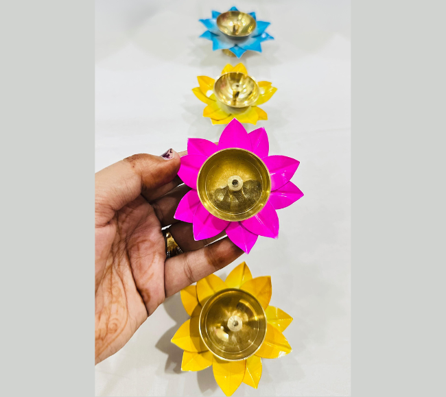 Lotus Flower Diya with box