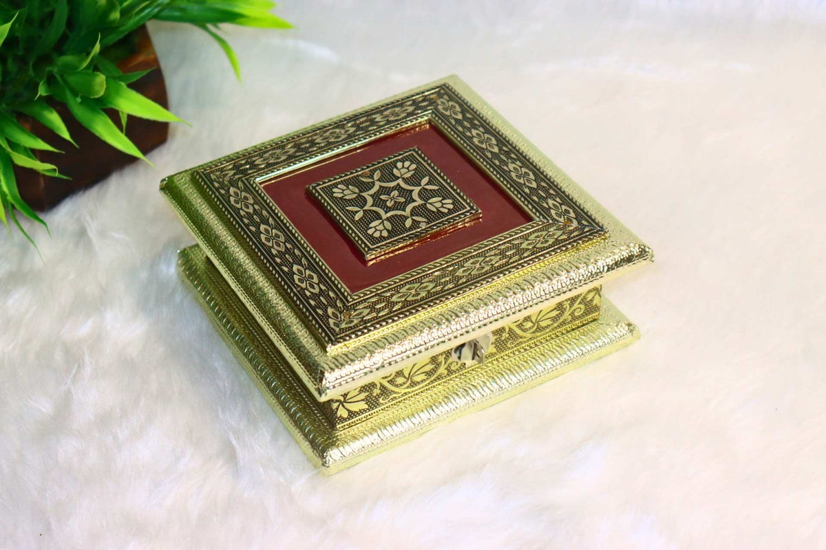 Maroon Diamond Dry fruit box