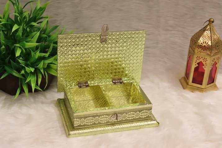 Maroon Diamond Dry fruit box