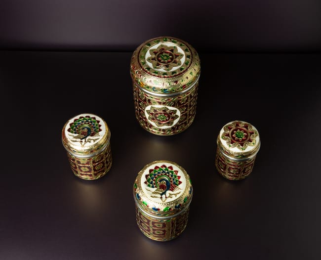 Meenakari Dabba