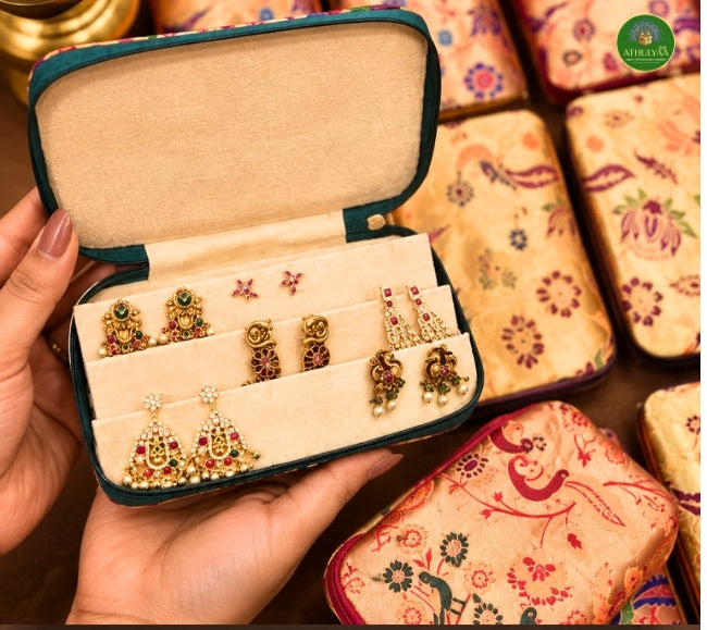 Paithani Earring box