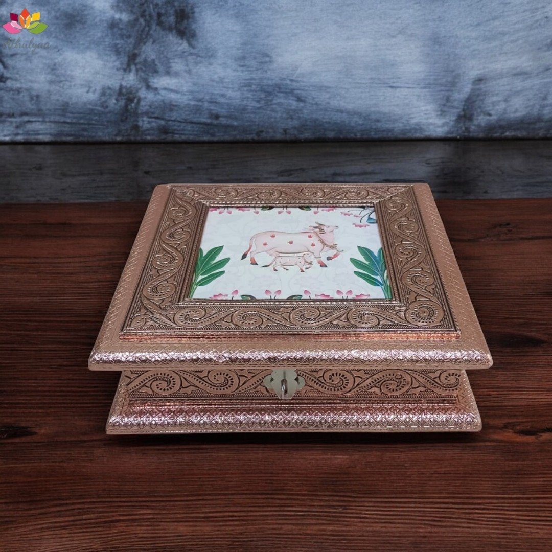 Pichwai Dry Fruit Box