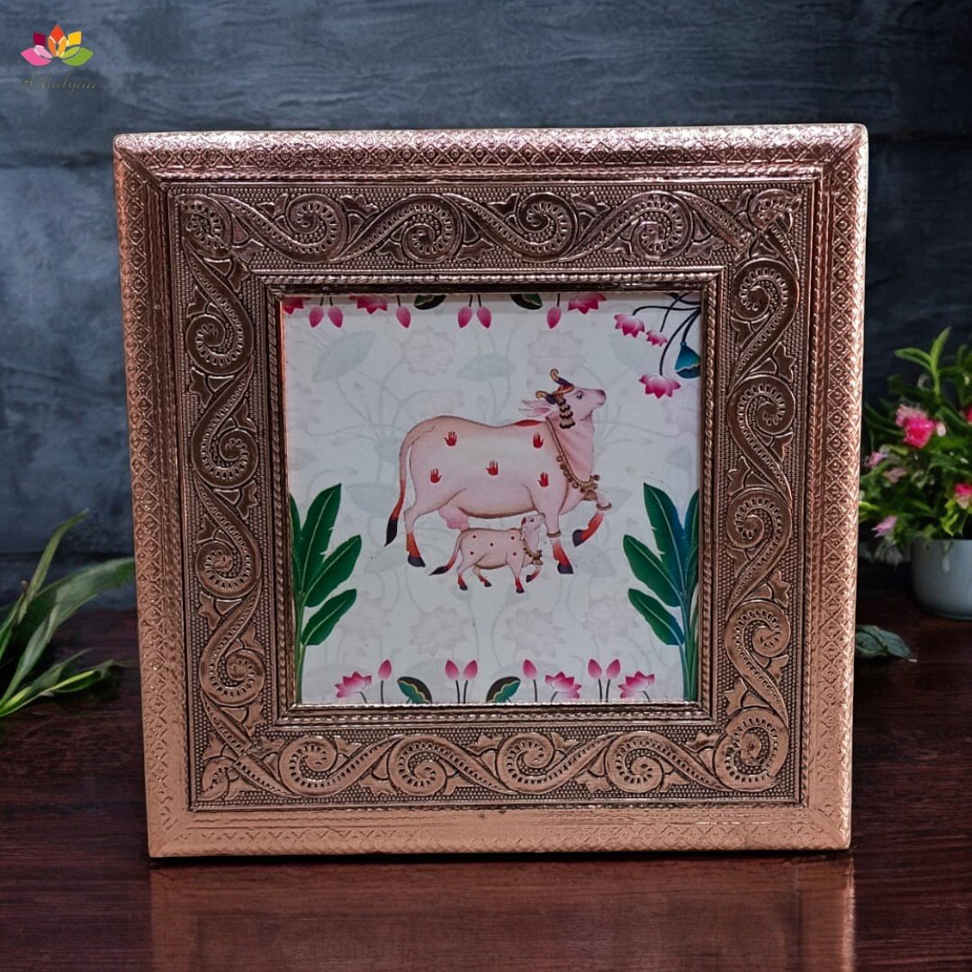 Pichwai Dry Fruit Box