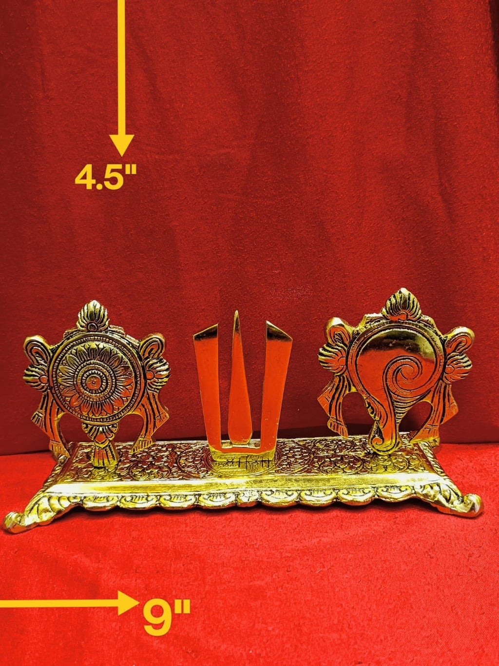 Shankh Chakra Namam statue