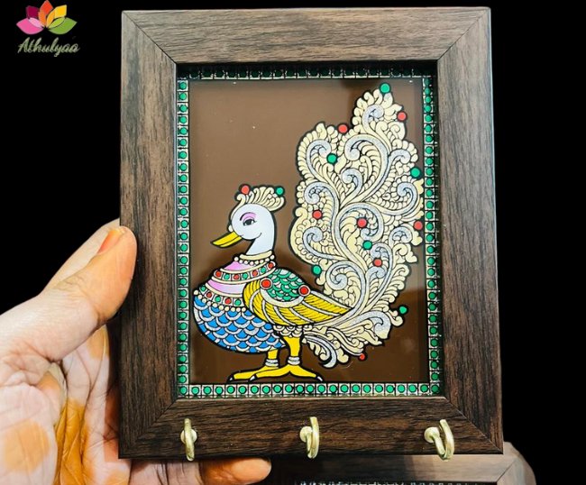 Tanjore Painting theme Key holder
