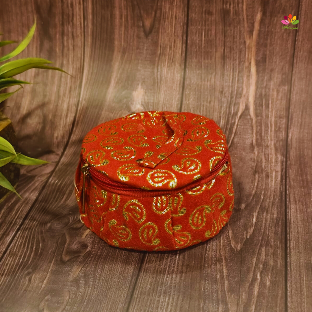 Brocade Leaf Bangle Box