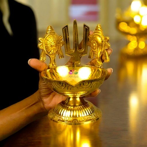 Brass Traditional Diya with Shankh Chakra Naamam