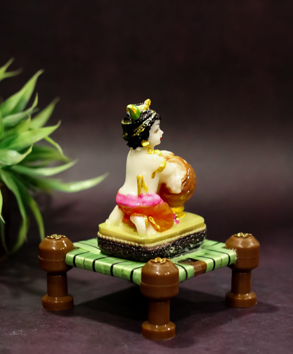Charpai Makhan Krishna