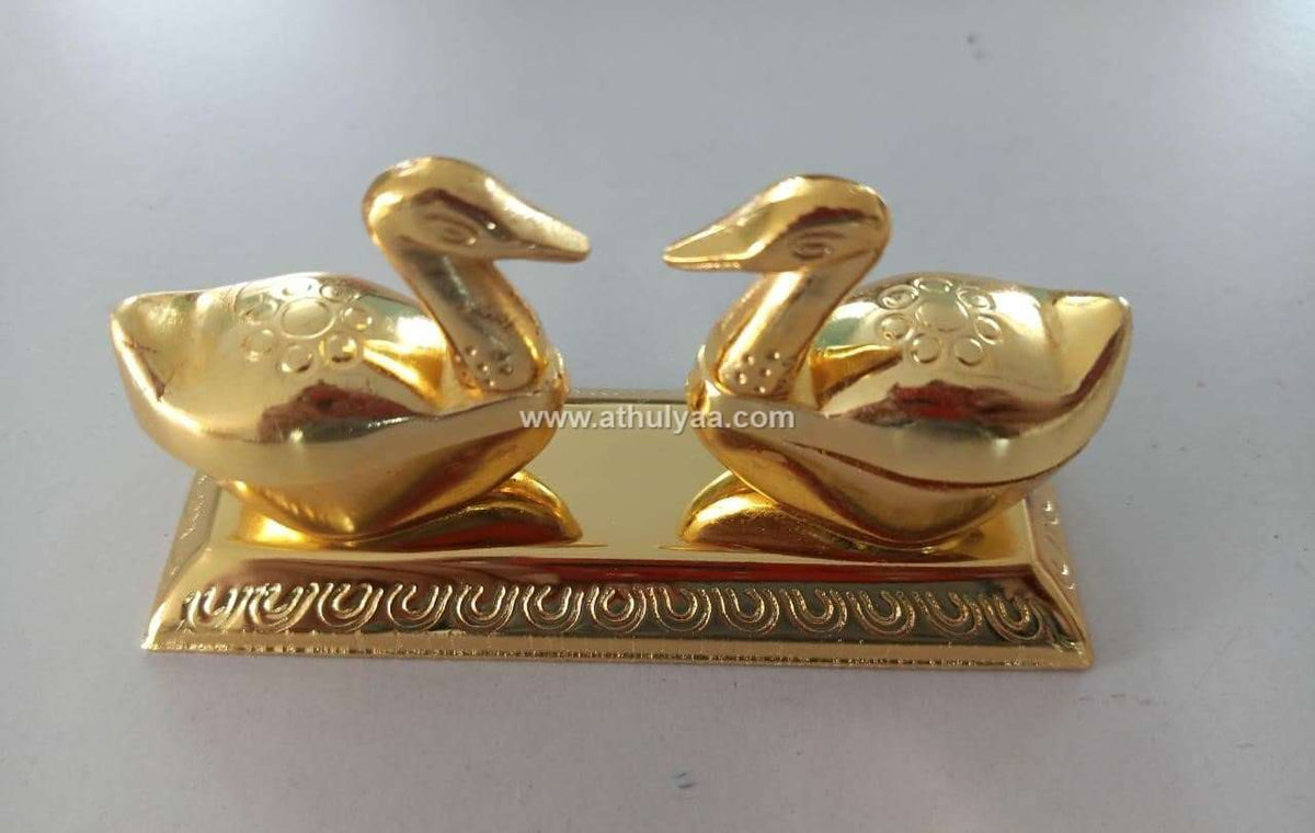 Double swan kumkum box