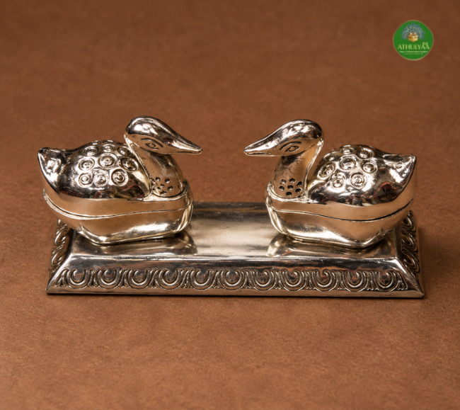 Double swan kumkum box- silver
