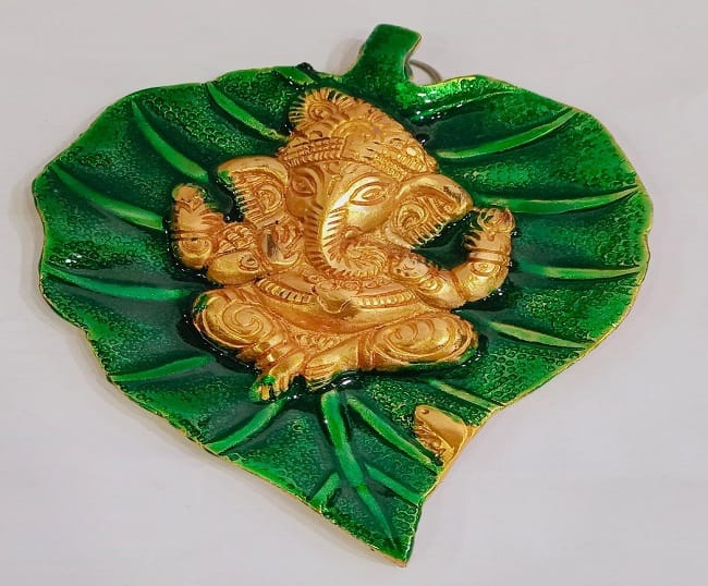 Ganesha on peepal Leaf wall hanging