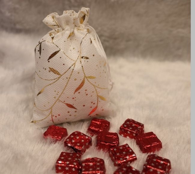 Classic Christmas Delight Box