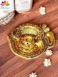 Om Gold Agarbatti stand