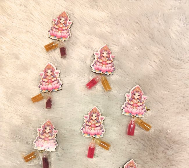 Lakshmi KumKum Packing