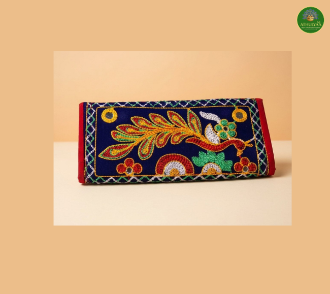 kutch Work Hand Purse BUY ONE GET ONE
